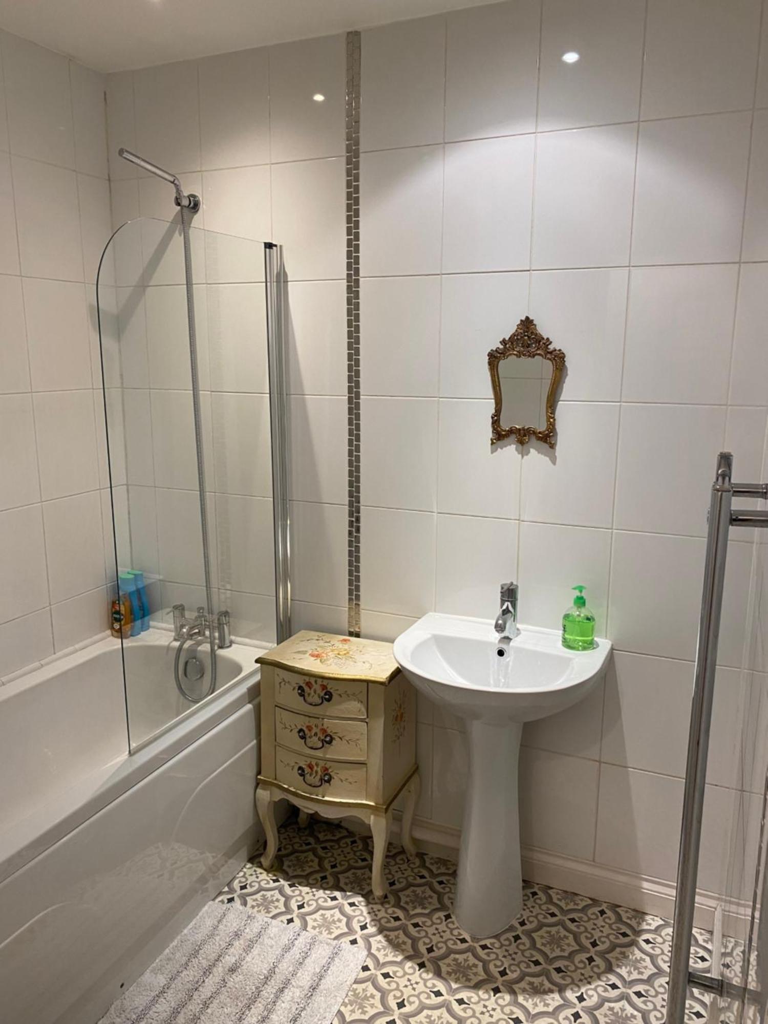 Quirky Town Centre Apartment With River Terrace Macclesfield Exterior photo